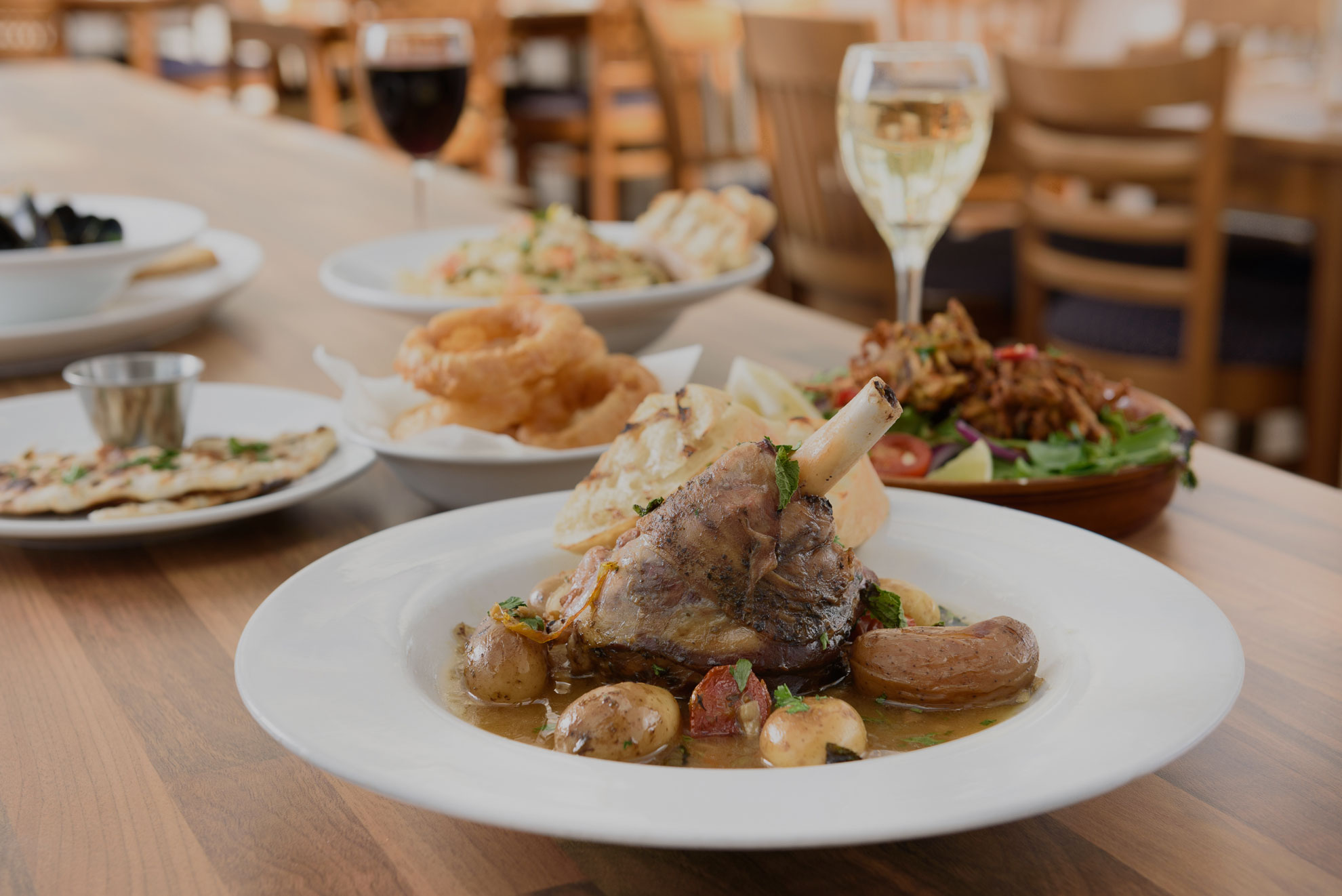Food and drink at The Victoria Inn, Roche